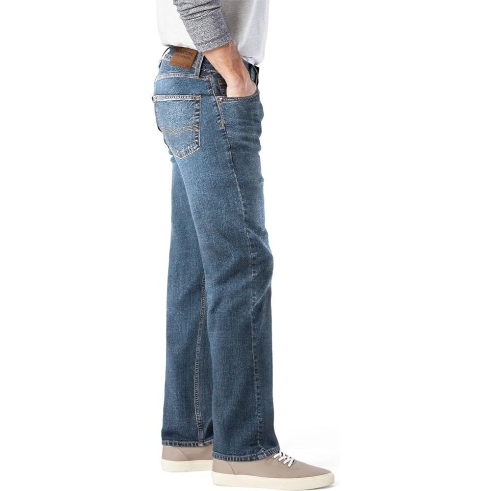 Mens Fit Flex Jeans Relaxed Fit | Signature by Levi Strauss & Co | 42X30 - Picture 3 of 11